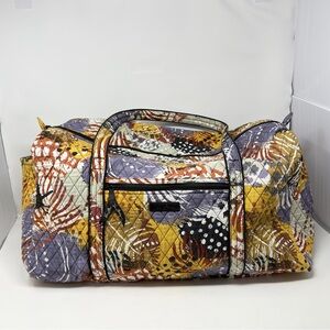 Vera Bradley Large Quilted Duffel Bag Painted Feathers Retired Travel Weekender